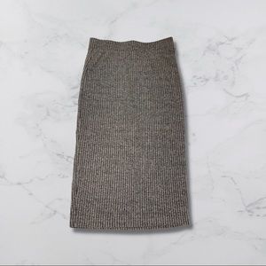 Pencil skirt